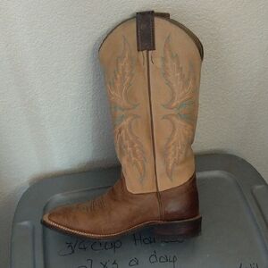 Justin Tan Cowboy Boots